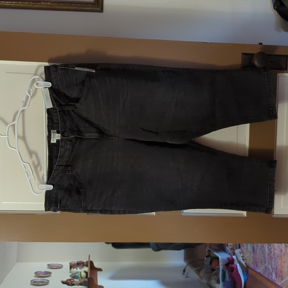 Capris